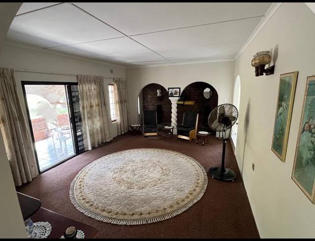 3 BEDROOM HOUSE FOR SALE IN MALVERN